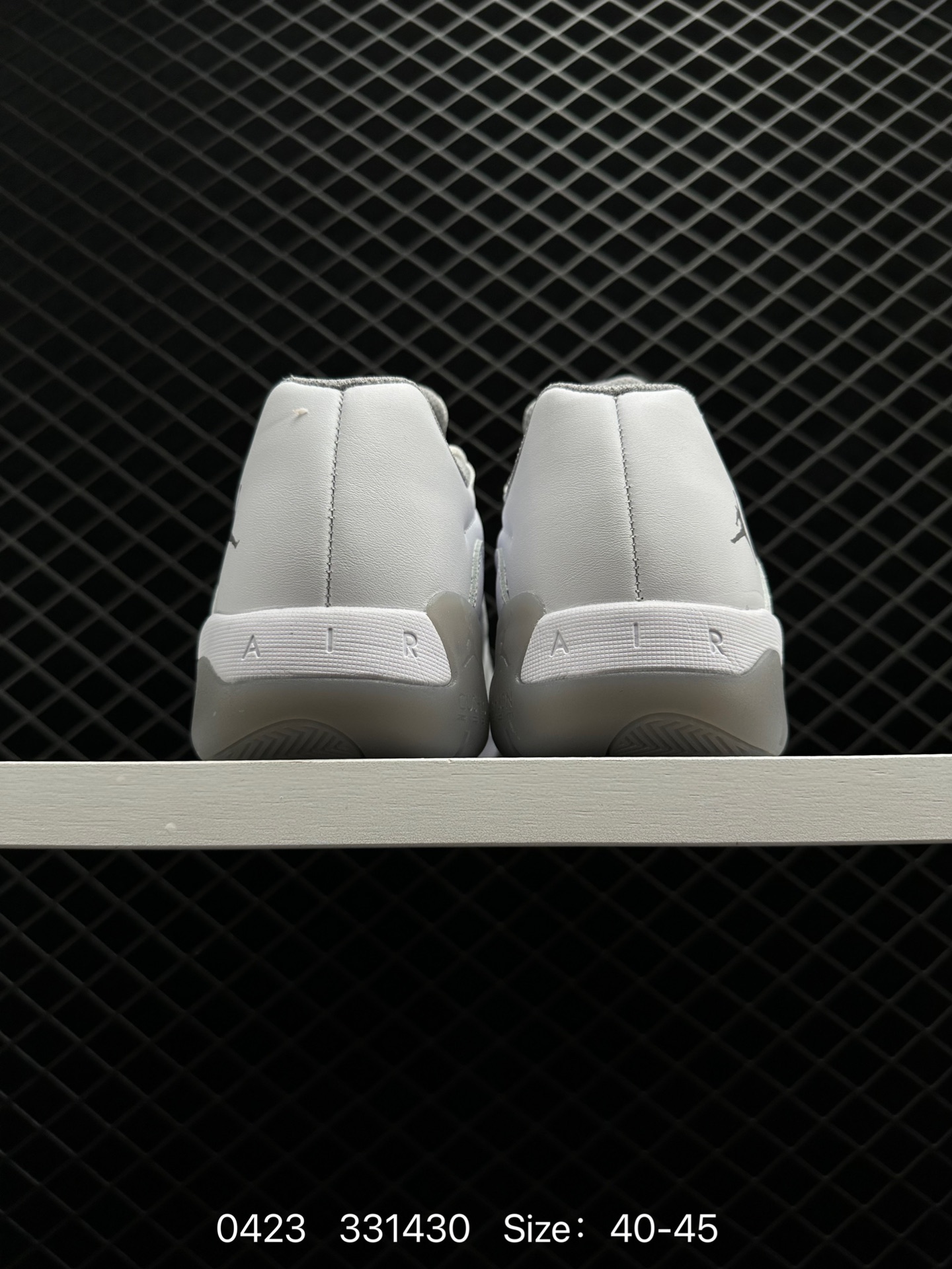 AIR JORDAN Air Jordan 11 Cmft Low